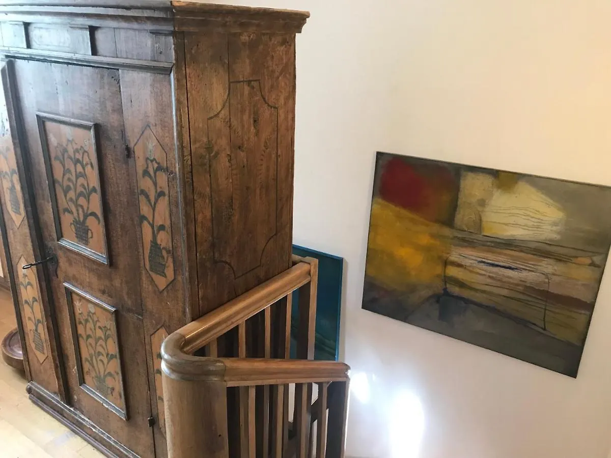 Charmante Altbau-Dg-Wohnung München
